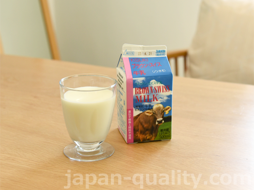飲んでみました：ブラウンスイス牛乳【木次乳業有限会社】
