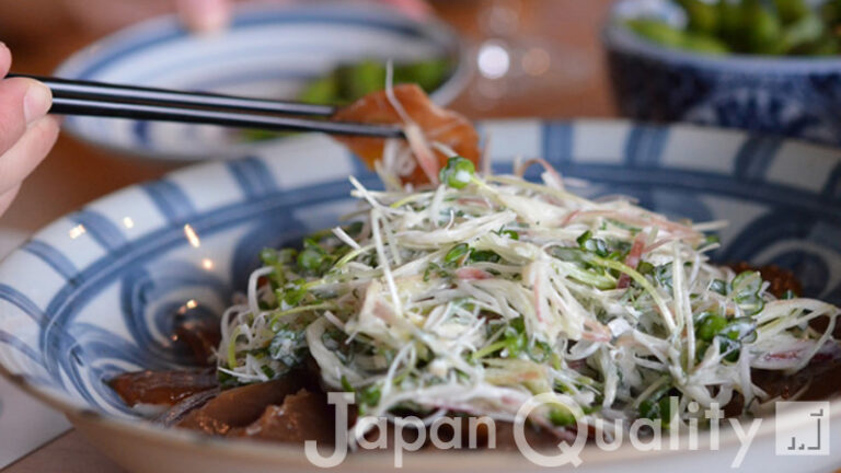 香味野菜をヨーグルトでたっぷり食べる